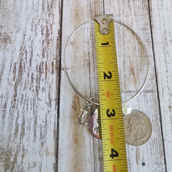 Mermaid sisters bracelet - Picture 4 of 6